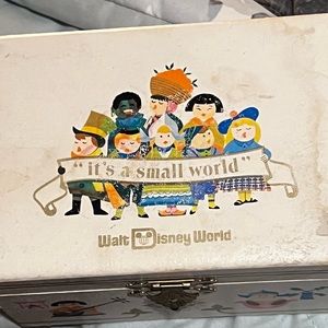 Disney it’s a small world jewelry box vintage